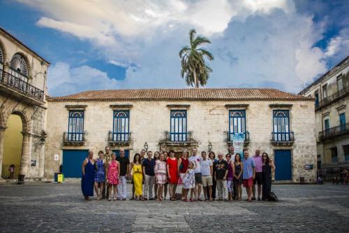 Photo Shoot Tour, clients, professional photos in Cuba, havanphotographyservice (19).jpg
