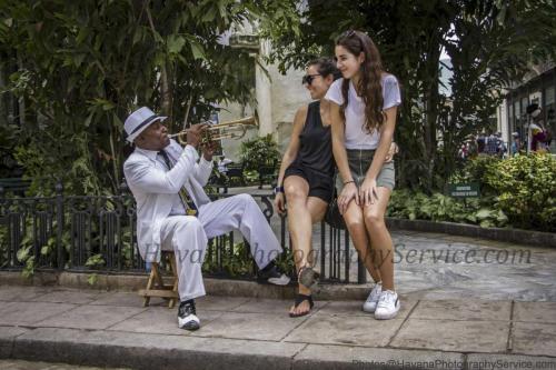 Photo Shoot Tour, clients, professional photos in Cuba, havanphotographyservice (75).jpg